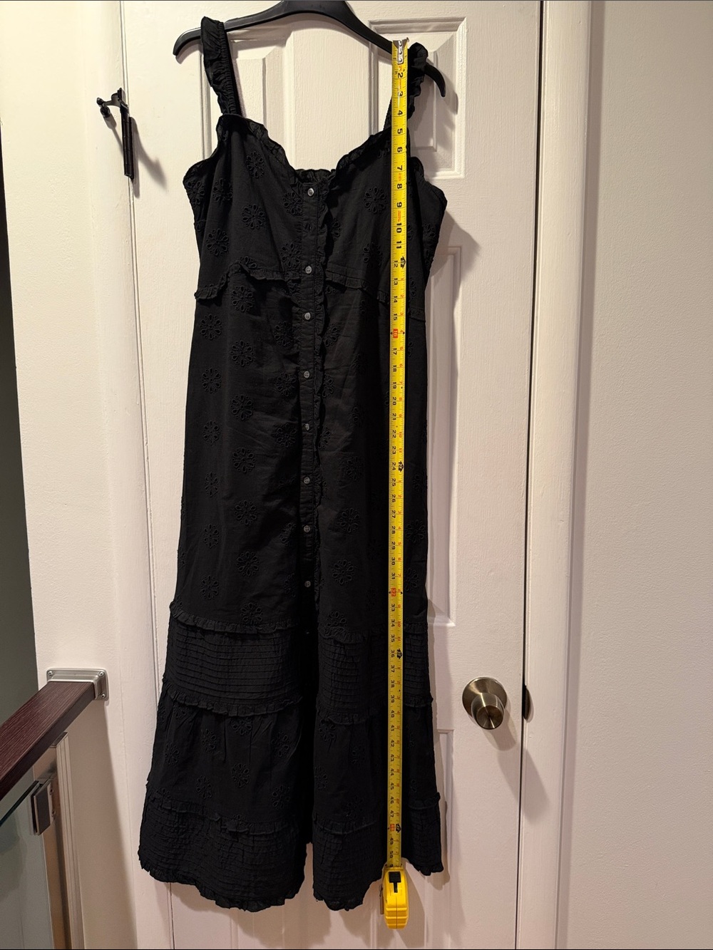 GAP Black Eyelet Tiered Maxi Dress - Picture 9 of 16